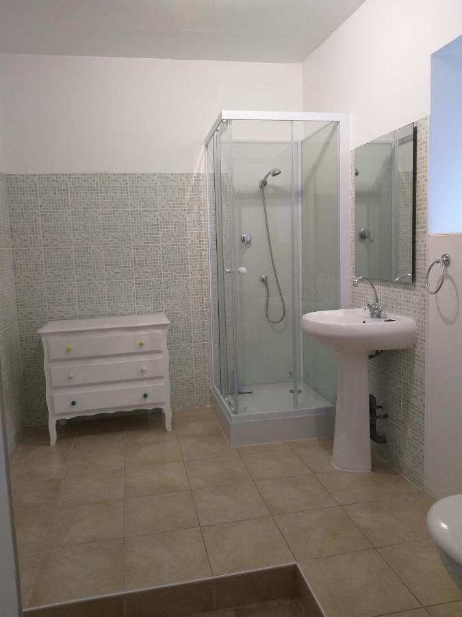 LA LAUJÈRE IVIE - Gîte&Piscine privative Saint-Hilaire-du-Bois  Esterno foto